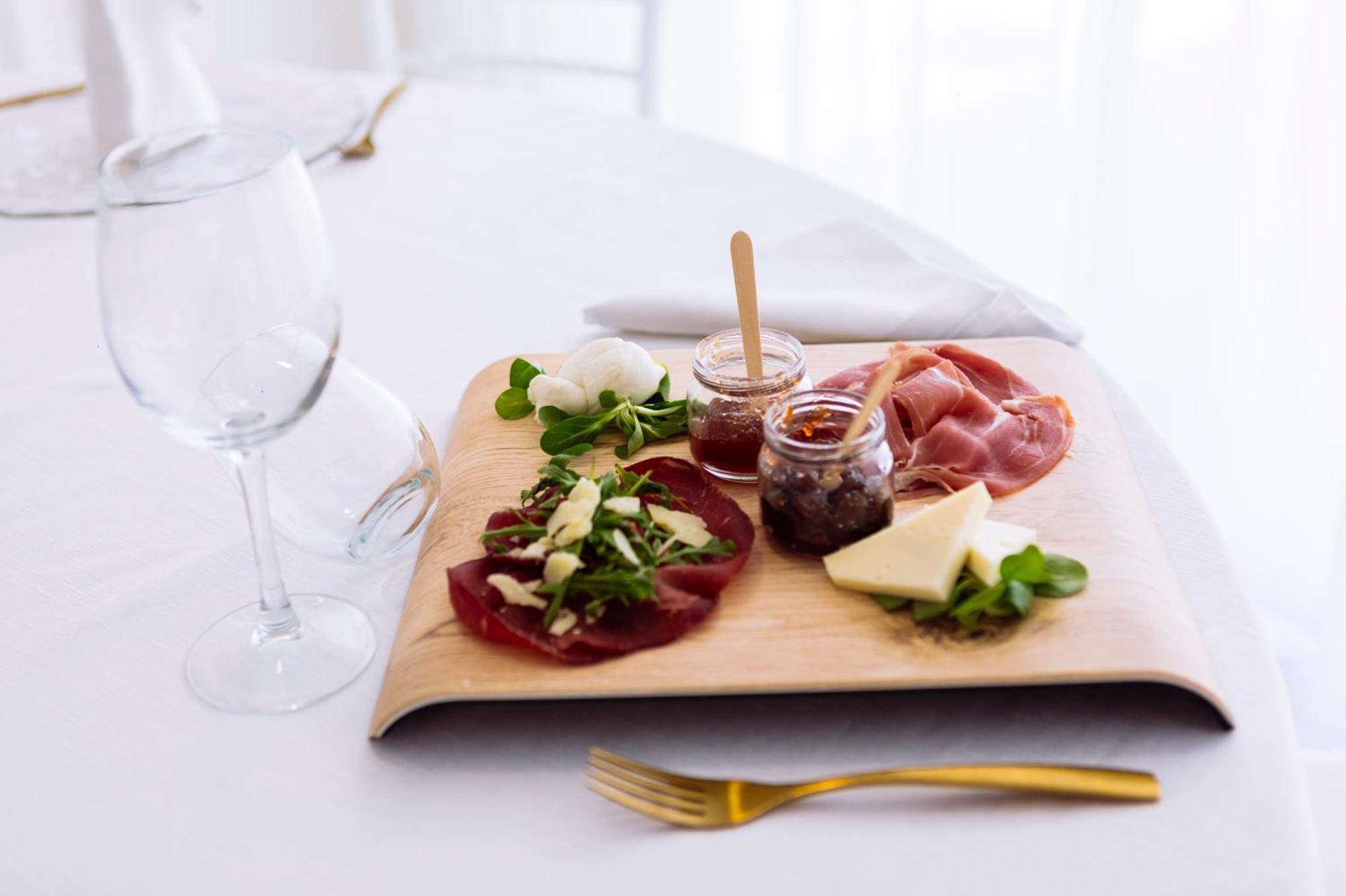 Hotel Leon - Ristorante Al Cavallino Rosso San Giovanni Rotondo Esterno foto