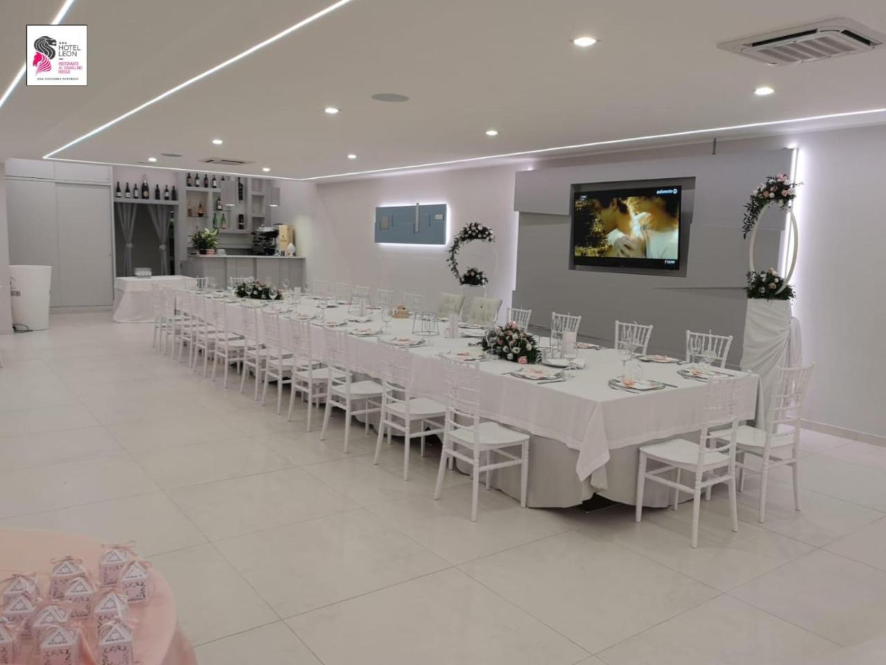 Hotel Leon - Ristorante Al Cavallino Rosso San Giovanni Rotondo Esterno foto