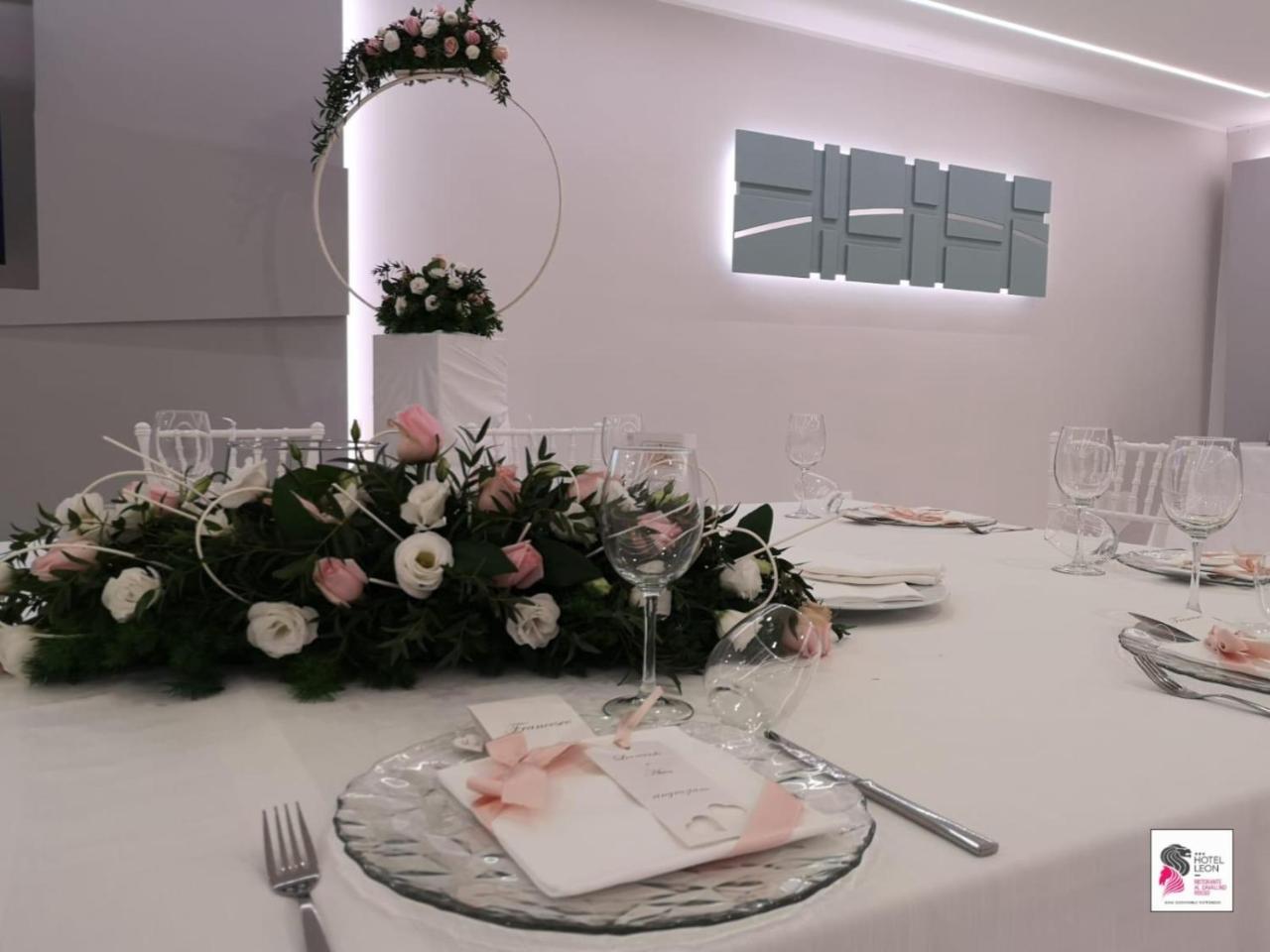 Hotel Leon - Ristorante Al Cavallino Rosso San Giovanni Rotondo Esterno foto